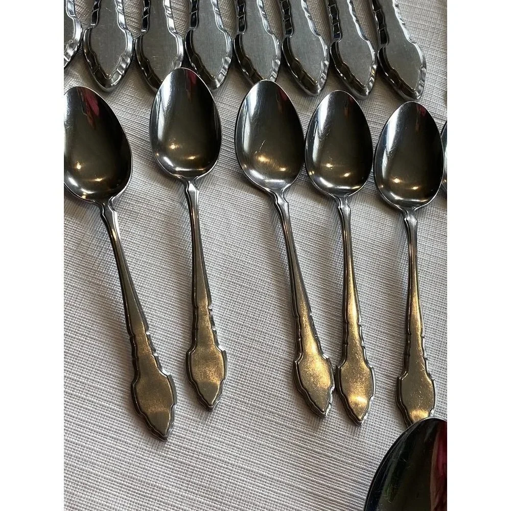 Silhouette Pattern 1959 International Silver Co. Silverplate Service for 8